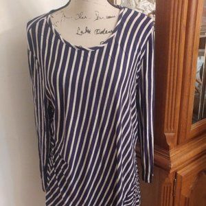 4 for $10 JACLYN SMITH STRIPED TOP SIZE XL